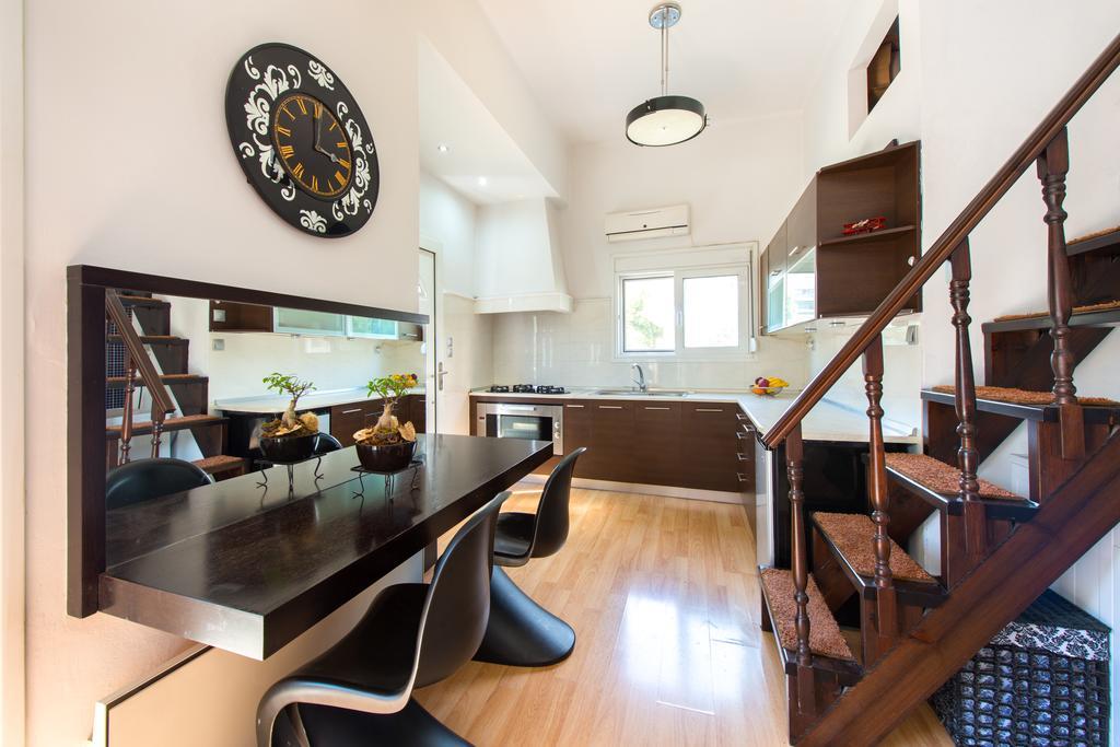Amazing Apartment Rhodes City Esterno foto
